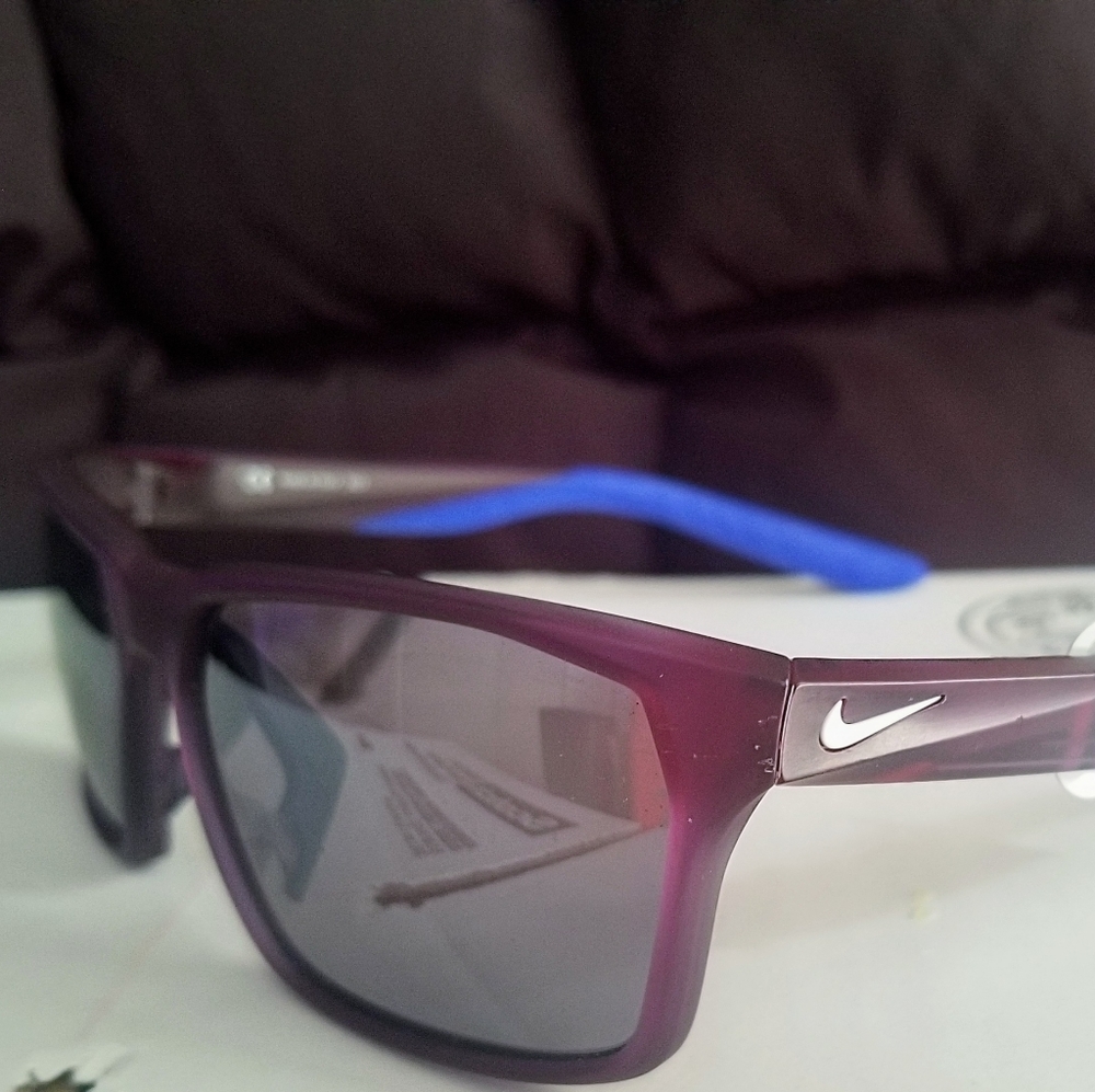 Nike Maverick